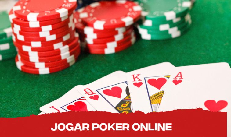 Mesa de poker com cartas e fichas