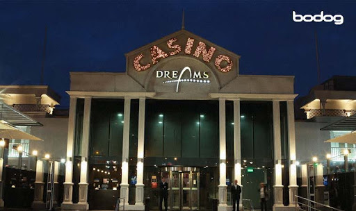 fachada del Casino Dreams Iquique