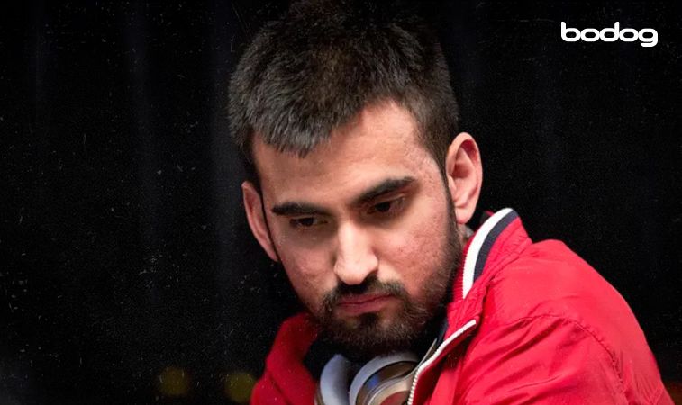Josué Aguirre en torneo de poker